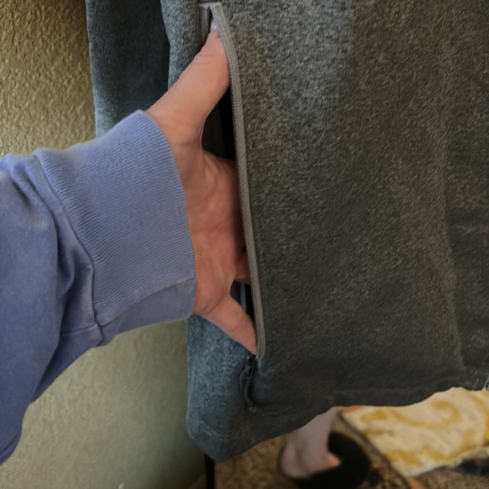 North Face jacket - Picture 6 of 6